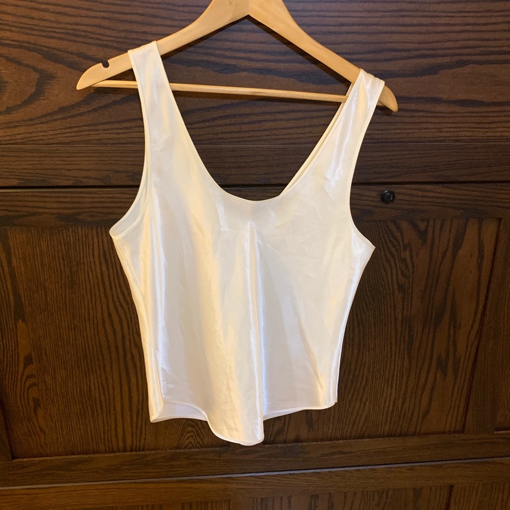Silk tank